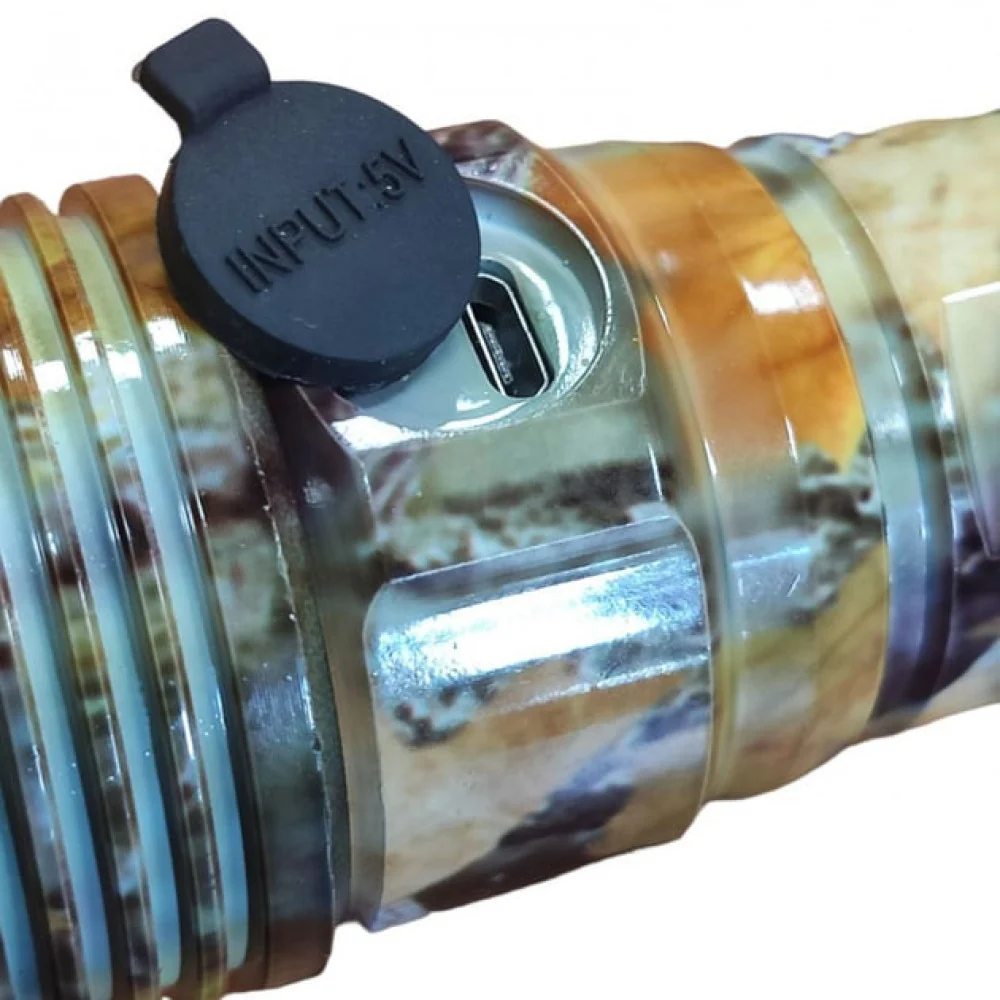 Роз’єм Micro-USB під гумовою заглушкою на корпусі Bailong BL-P512M