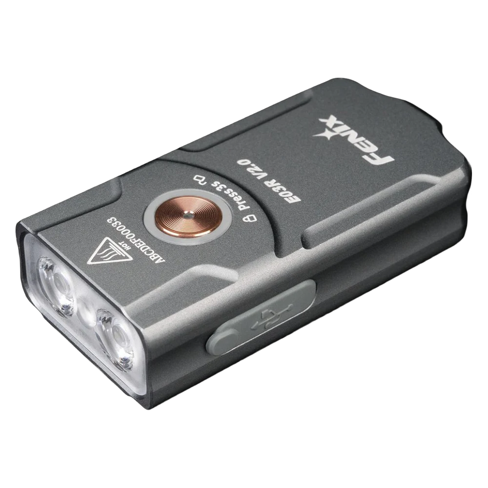 Ліхтарик-брелок Fenix E03R V2.0: світлодіоди в торці, кнопка мідного кольору й напис Press 3s